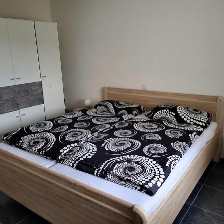 Schoene, Modernisierte Wohnung - Dudweiler Saarbrücken Exterior foto